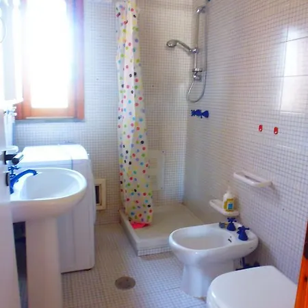 Lägenhet Lgvacanze 8 Posti Letto *